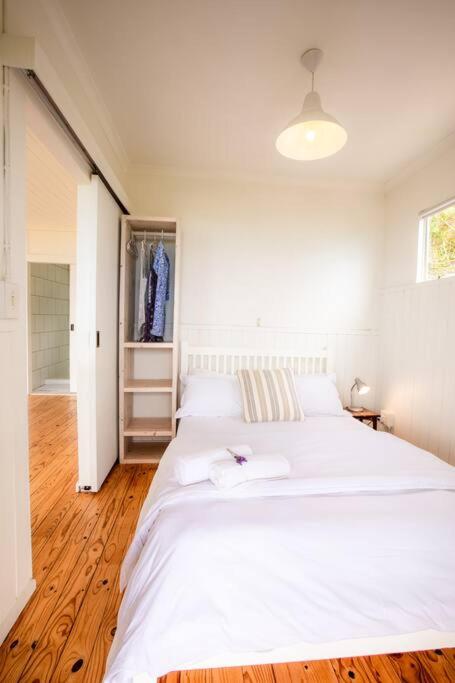Serene Hide-Away with ocean views. photo 4