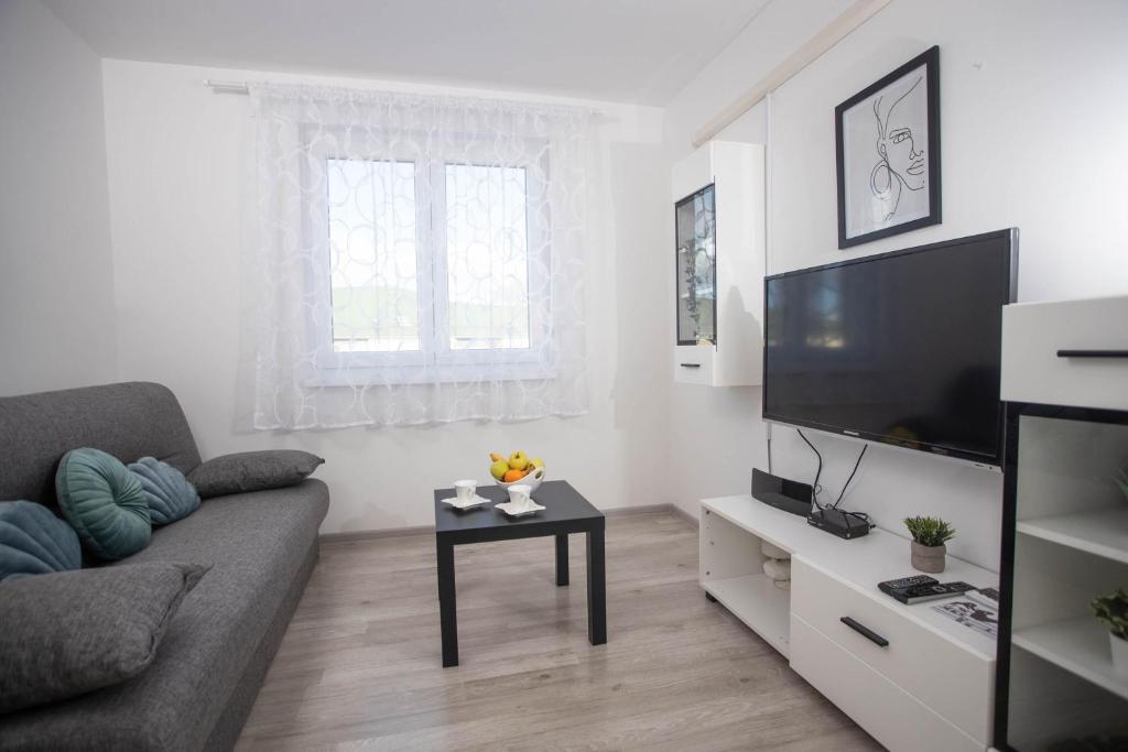 Apartman Mirna Vinkovci photo 1