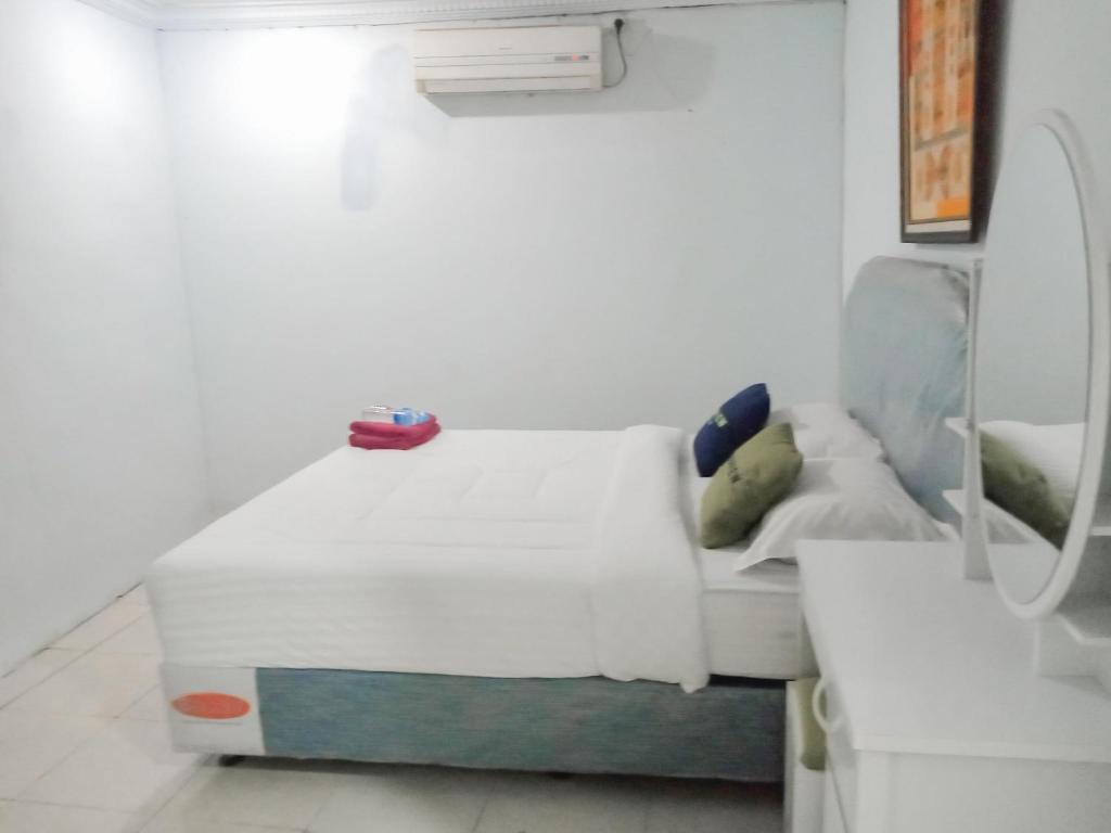 Urbanview Hotel Rio Life House Cianjur by RedDoorz photo 3