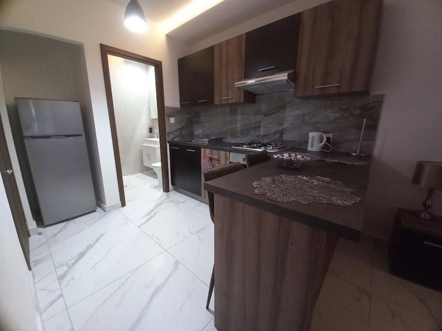 Brand new 1 bedroom studio flat photo 4