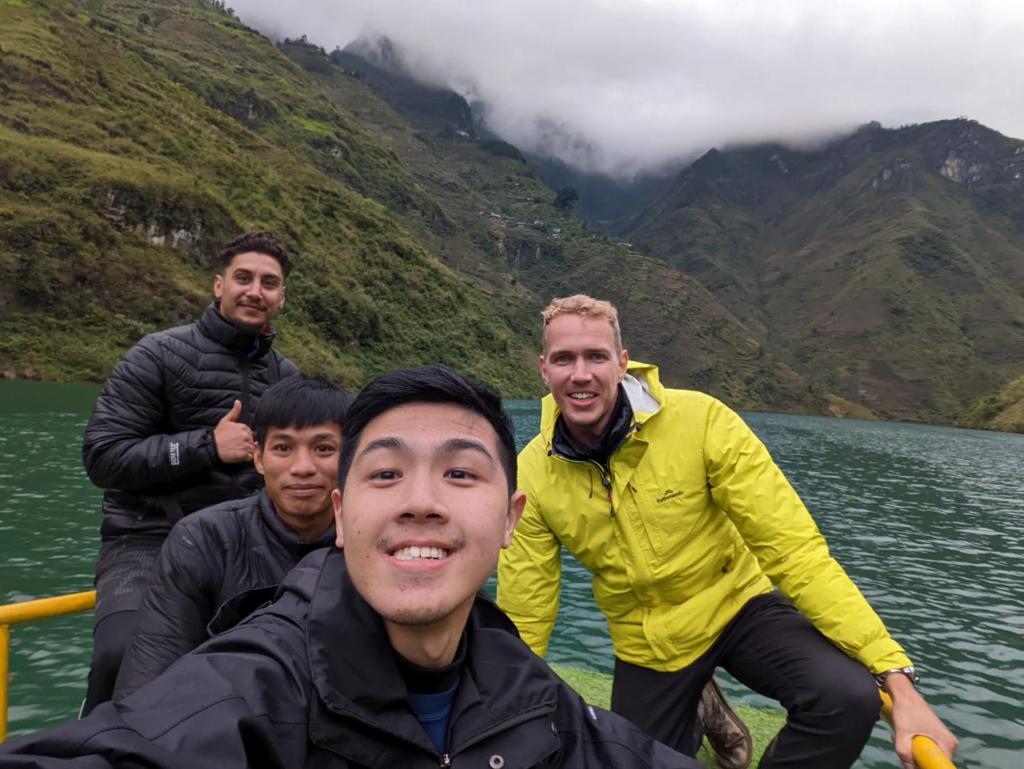 HaGiang Paradise Hostel & Tours