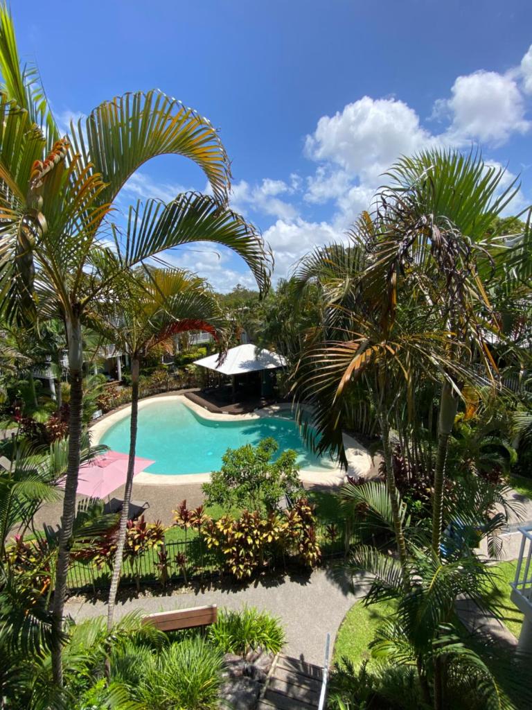 Luxury Top Floor Sunset Villa, Sunshine Coast