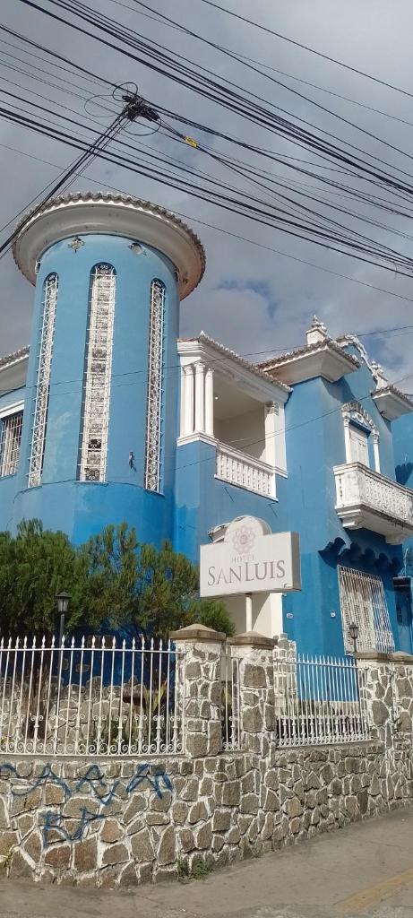 San Luis photo 1