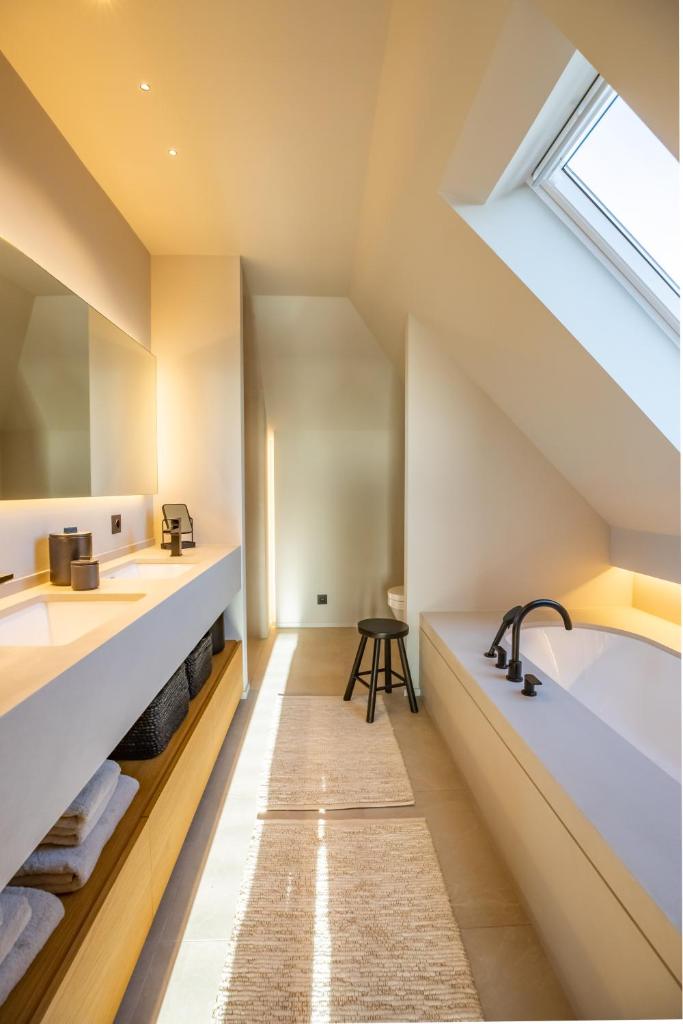 The Penthouse Nami, Branding, Ultra Luxurious Japanese Design Sea View photo 3