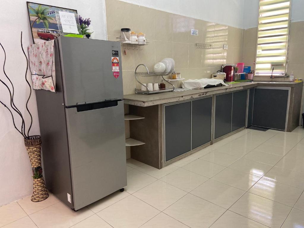Abg Long Fadhil Homestay photo 3