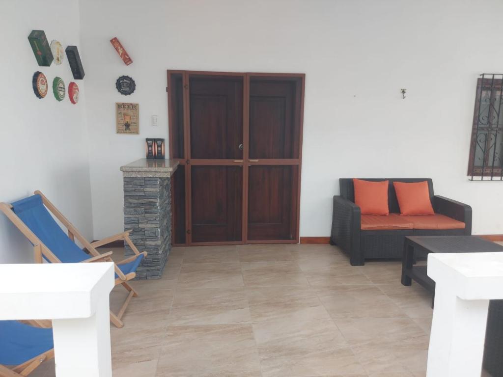 Bia & Alan's house photo 2