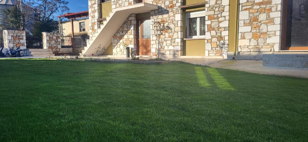 Rock House Villa photo 3