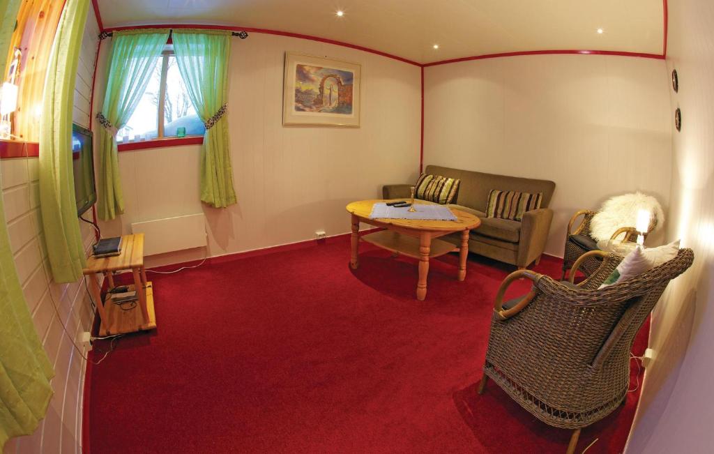 Amazing Apartment In Krhamn With 2 Bedrooms And Wifi photo 1