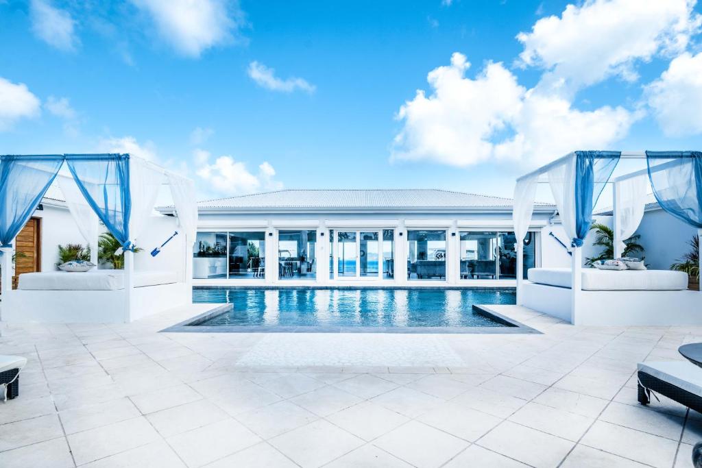 Infinity Blue Villa 180° ocean view -Beach access -Terres Basses photo 3