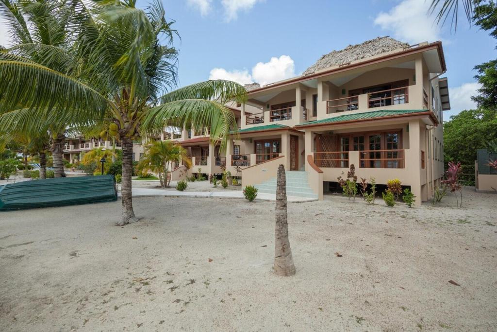 Placencia Pointe Townhomes #8