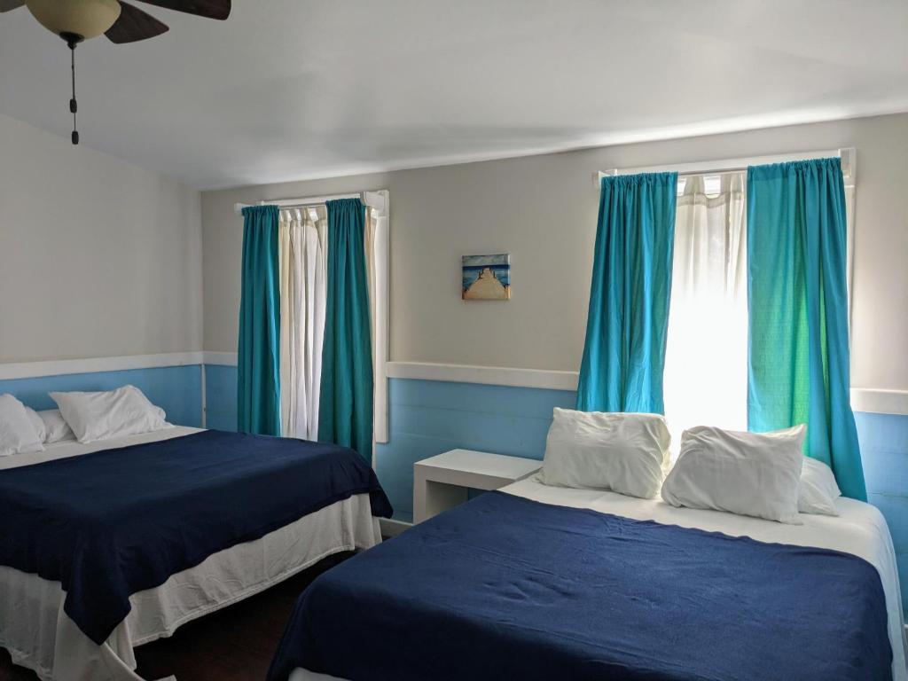 Coral Beach Village Resort photo 3