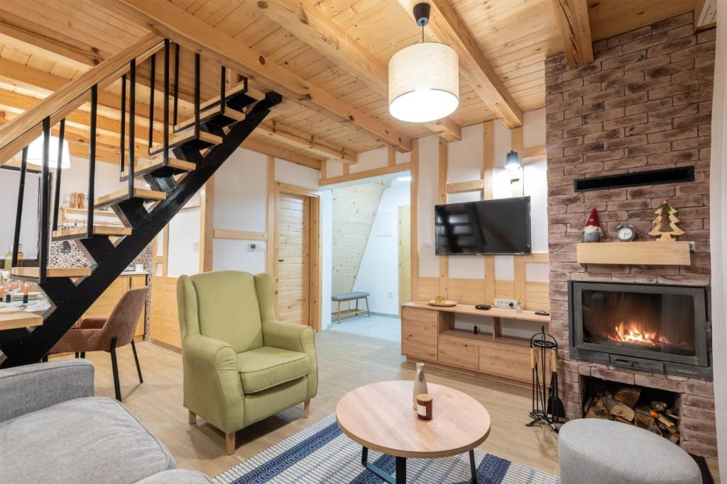 Mila house Tara photo 2