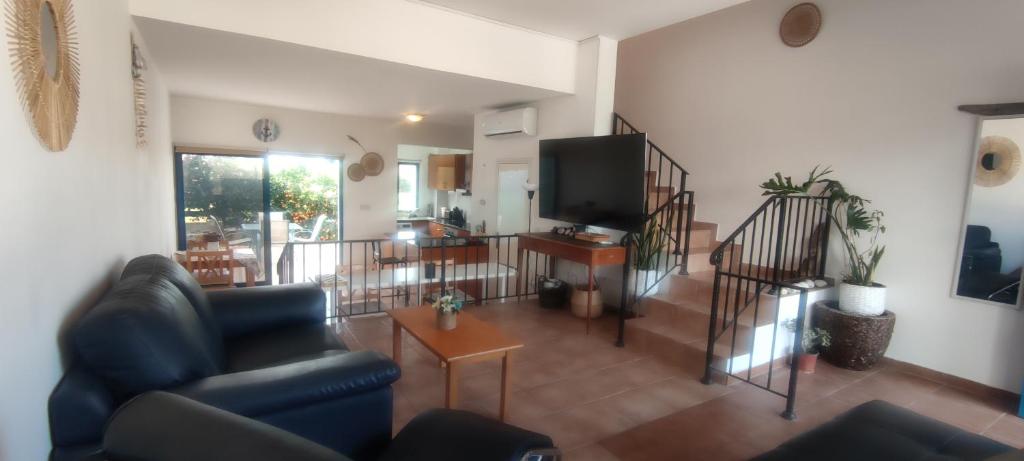 Island Spirit Beach House photo 2