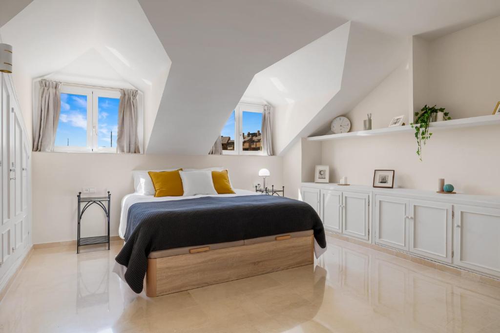 Luxury Penhouse, Sotogrande Marina - Located in an exclusive island of the Marina photo 1