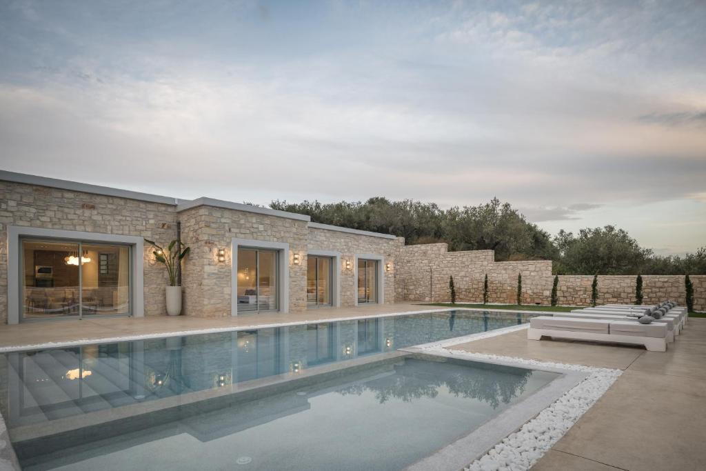 Ayali Villa II, a divine luxury homestay, By ThinkVilla