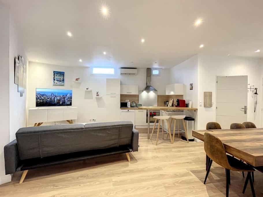 Appartement luxe Cannes centre à côté du Palais photo 1