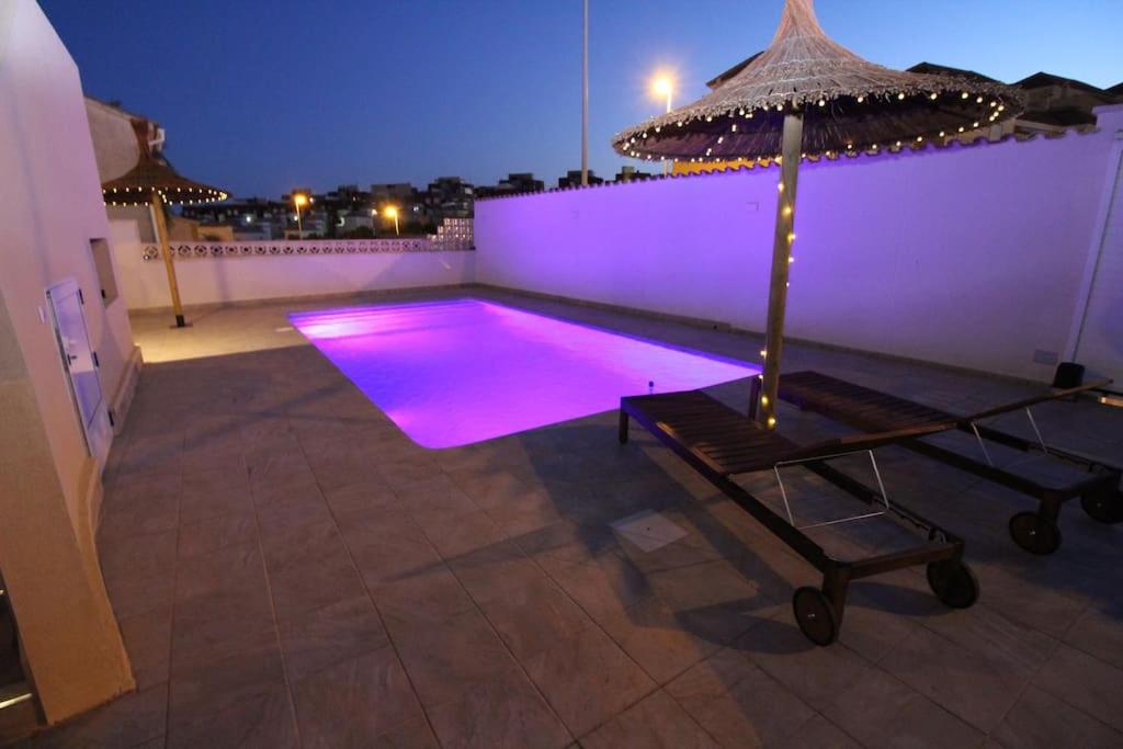 4 Bedroom, Luxury Villa - Heated Pool photo 4