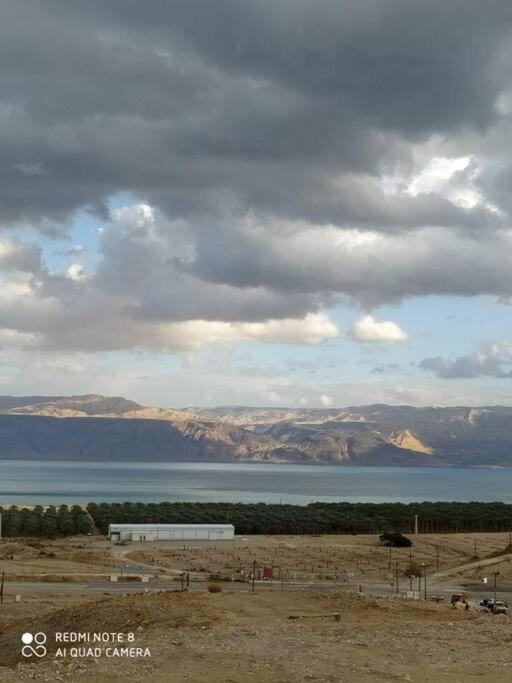 A romantic zimmer on the dead sea photo 4