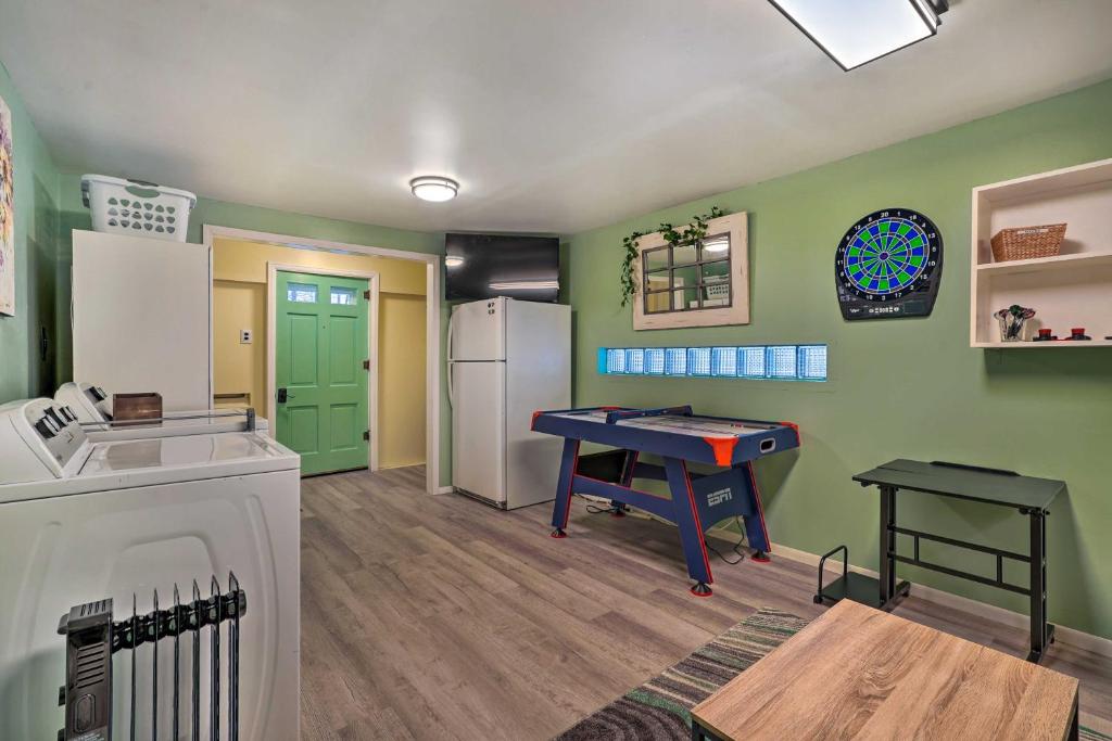 Pet-Friendly Auburn Home Near Owasco Lake! photo 4
