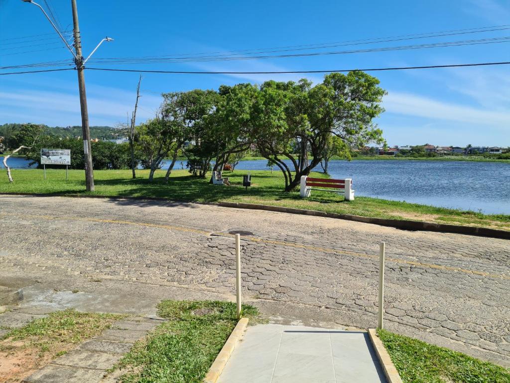 RESIDENCIAL COM CASAS DE 2 DORM - Praia Garopaba photo 4