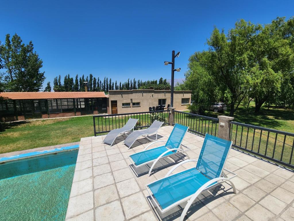 Casa quinta en Pocito con pileta quincho cancha de futbol photo 4