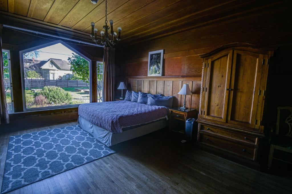 The Captains Quarters photo 3