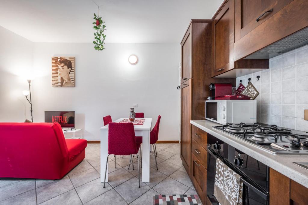 Delizioso flat in centro storico - Free WiFi & Netflix photo 3