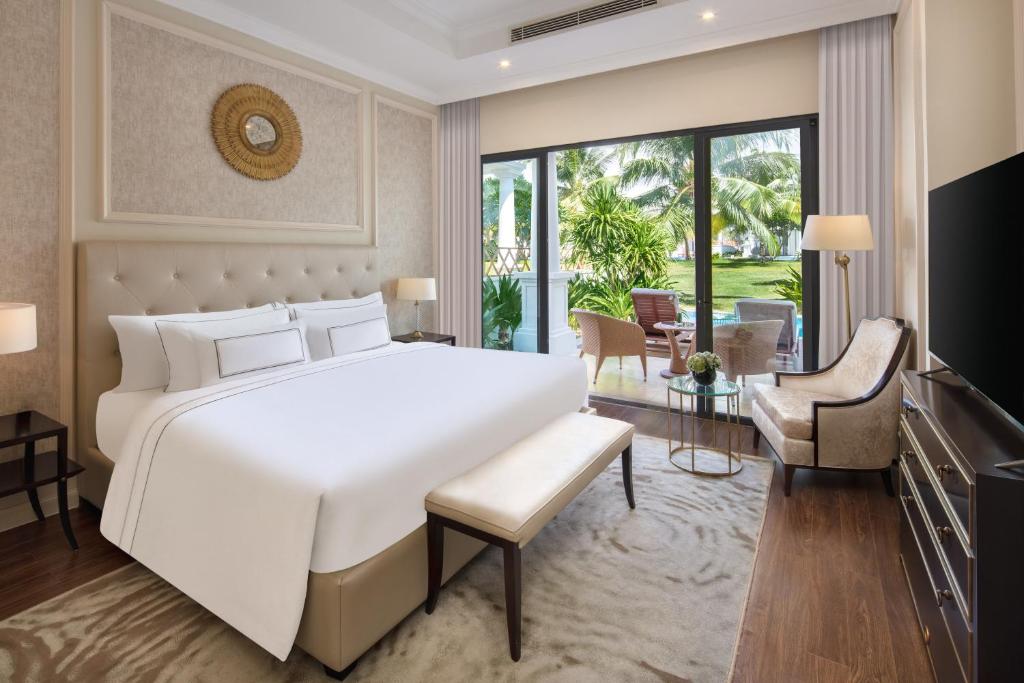 Vinpearl Nha Trang Long Beach Villas