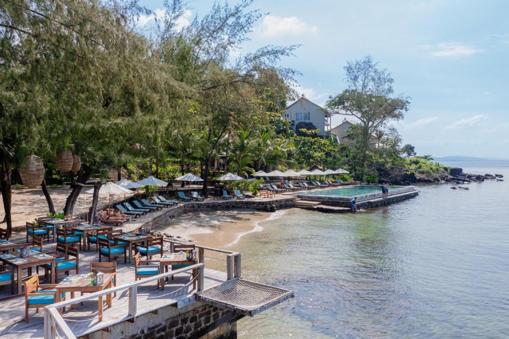 Camia Resort & Spa