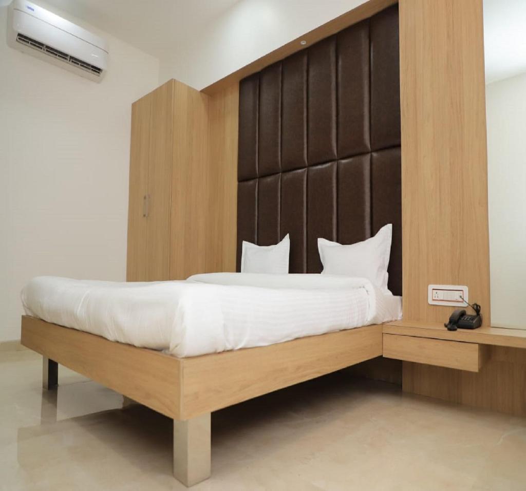 Hotel Dwarka Palace photo 3