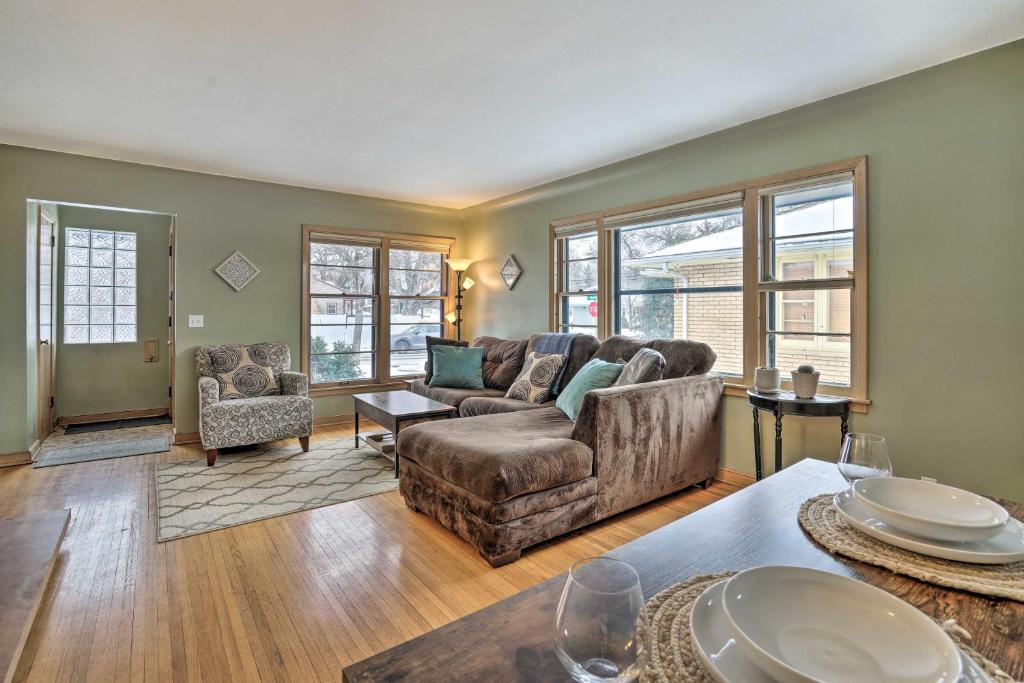 Minneapolis Vacation Rental By Lake Harriet! photo 3