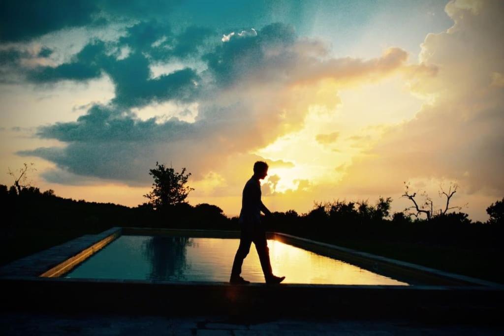 Villa Pozzolo Exclusive All-inclusive, amazing music, food, wine, party, heated swimming pool and more photo 4