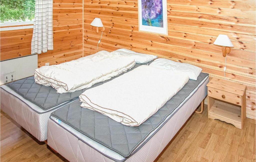 Stunning Home In Sandvoll With 3 Bedrooms And Internet photo 4