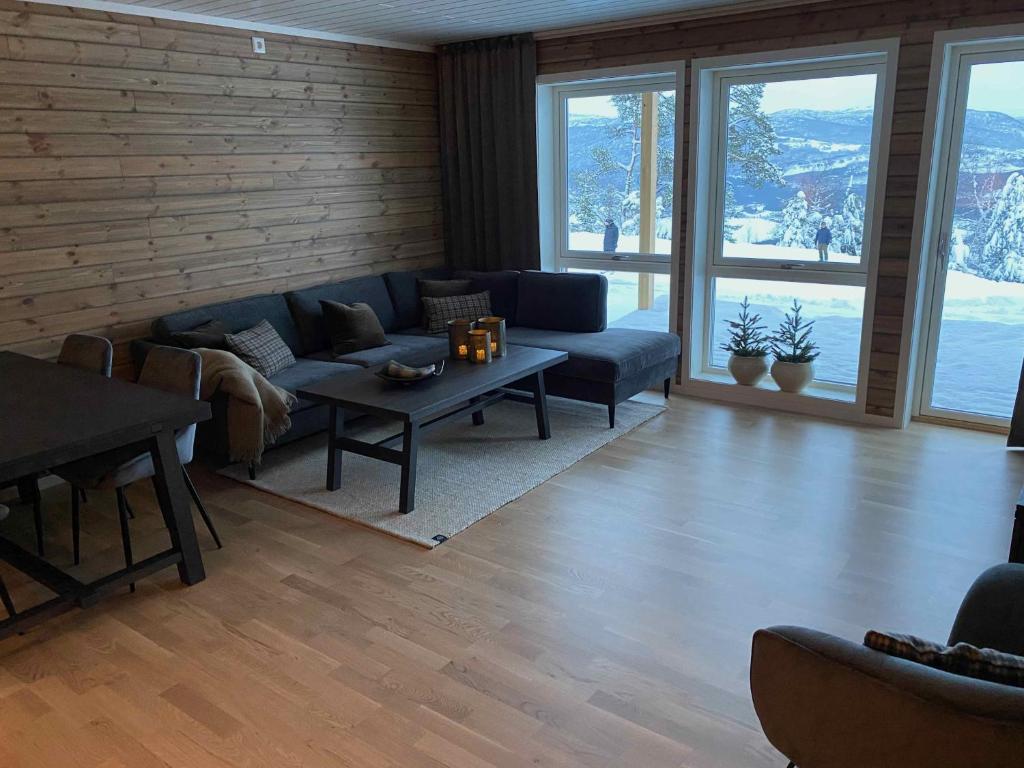 New modern apartment with great view - ski in & out photo 4