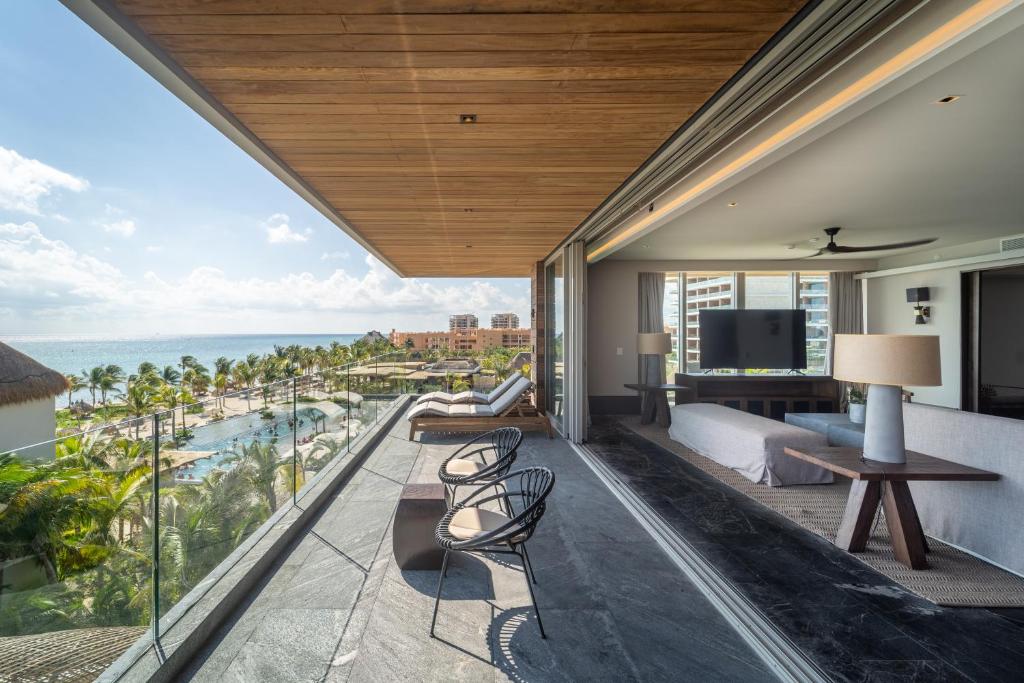 Impression Moxché by Secrets – Adults Only – All Inclusive Room Type - Panoramic Suite Ocean Front
