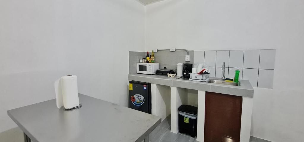 Sleep&Go! Family room - Cabina empresarial en Siquirres photo 3