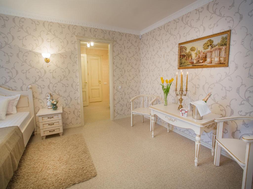 Luxury Apartments with Jacuzzi photo 4