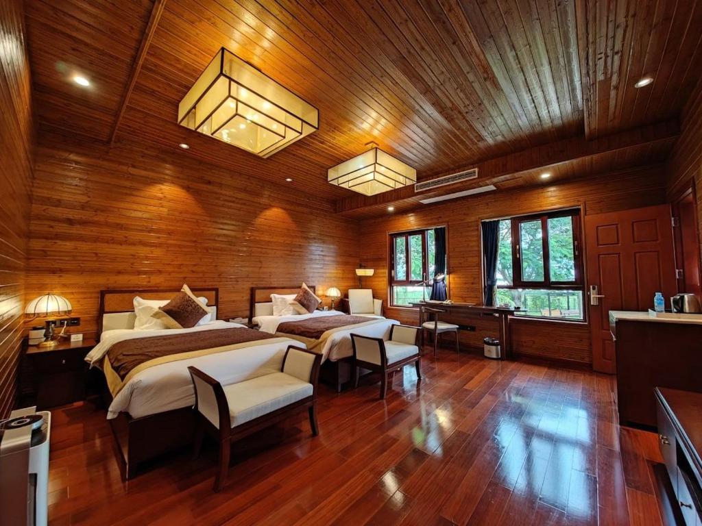 Prince Manor Resort photo 4