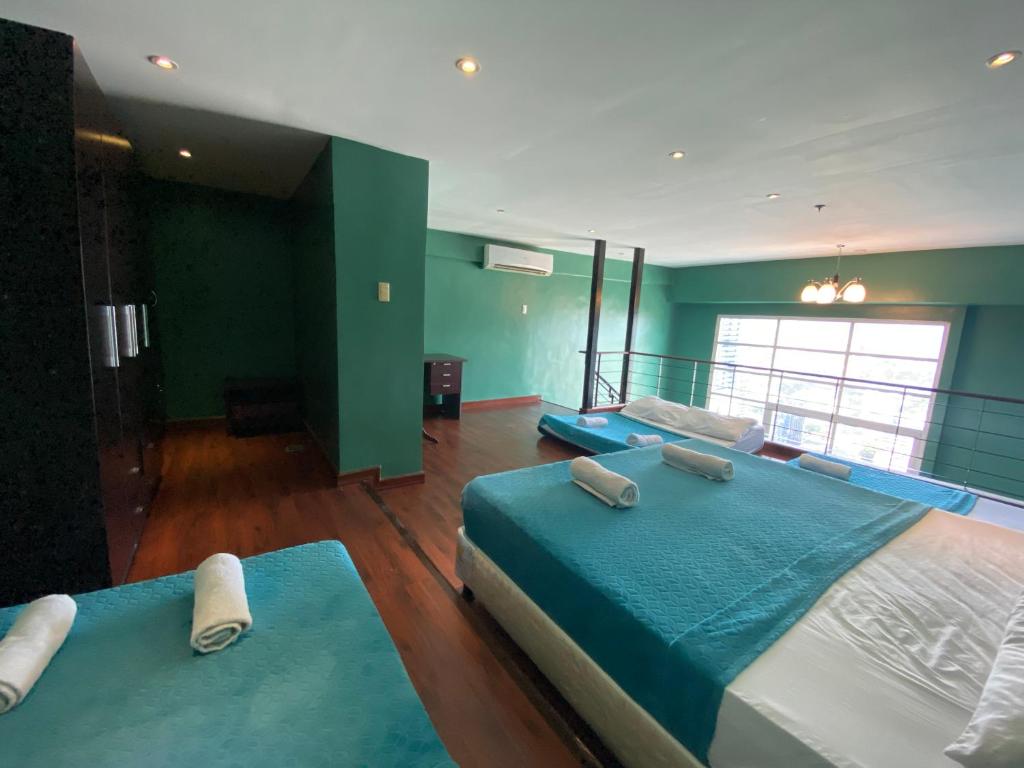 Cebu City Huge Lofts by P&J photo 2
