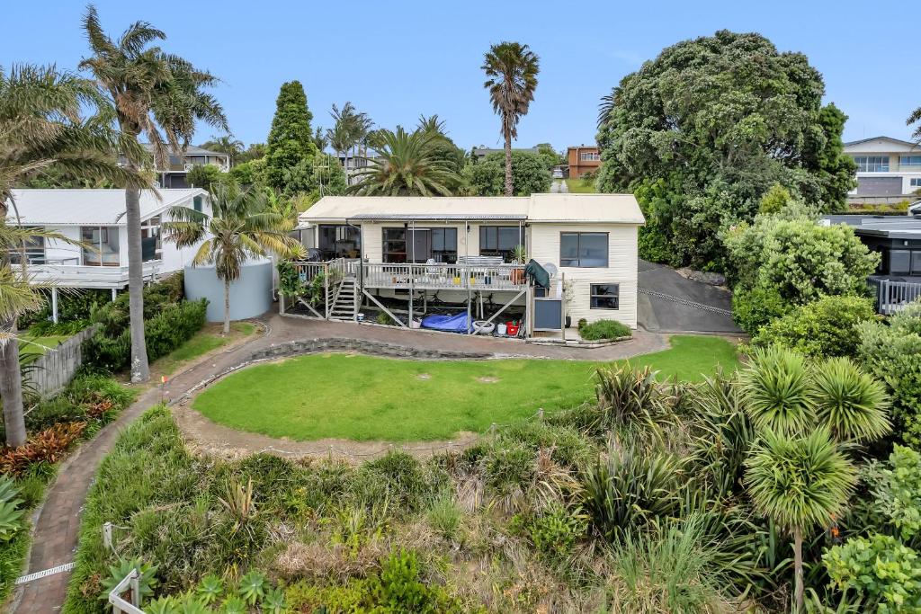 Coopers Sands - Coopers Beach Holiday Home photo 1