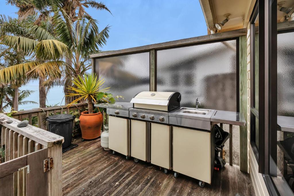 Coopers Sands - Coopers Beach Holiday Home photo 3