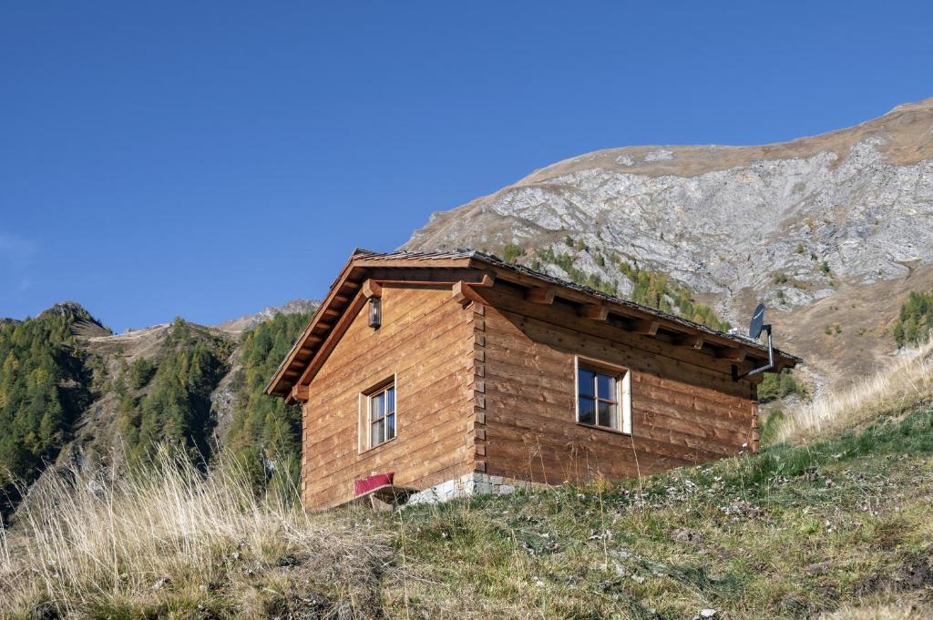 Almhütte Tauber Fane Alm photo 2