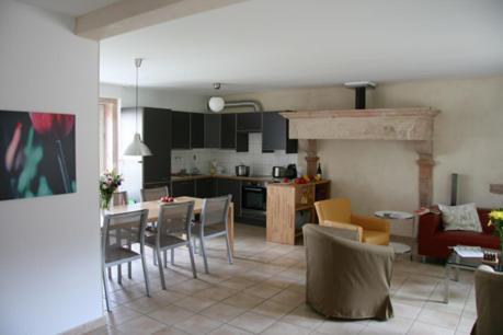 La Fontenelle - Lovely Holiday House with Swimming Pool photo 3