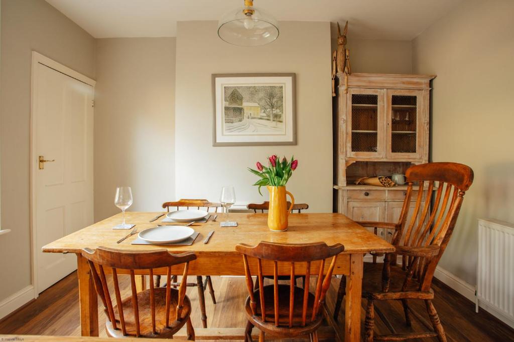 Bell Cottage photo 2