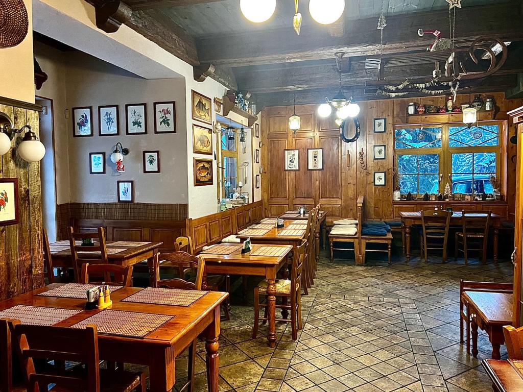 Hotel Modrava photo 3