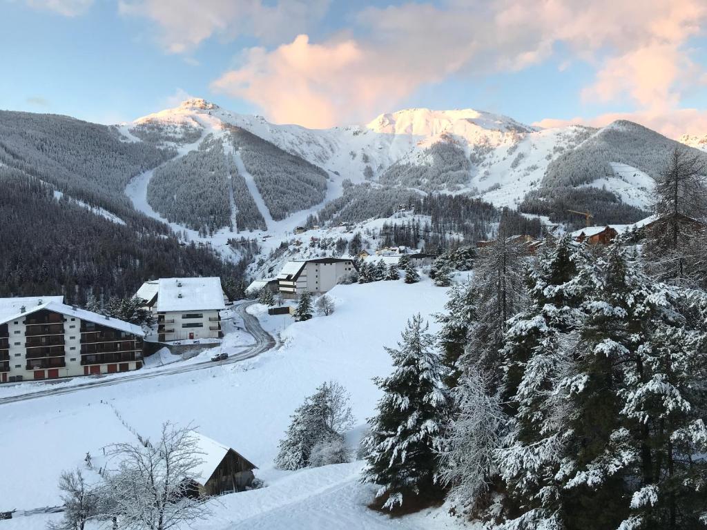 AURON (06) 2P SKI WINTER+SUMMER photo 2