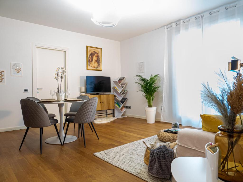 Maison Blanche: appartamento elegante con parcheggio privato photo 1