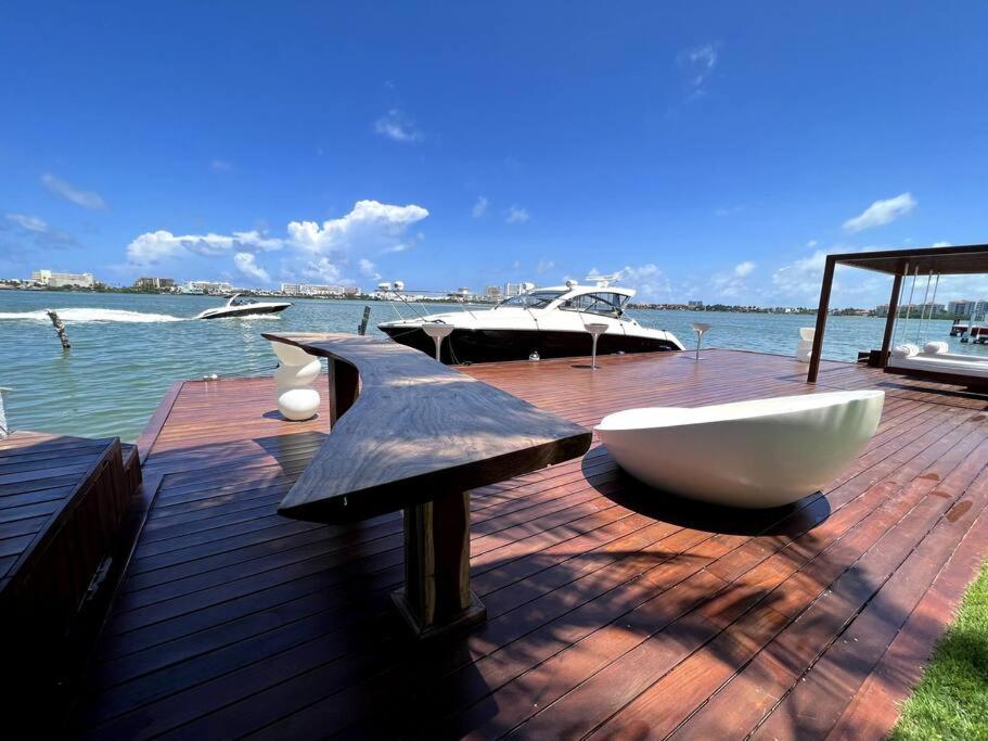 Lagoon Modern & Luxury Villa photo 3