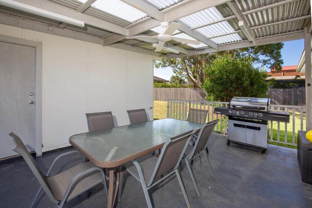 Idle Hours Pet Friendly 5 Mins Walk to Beach photo 2
