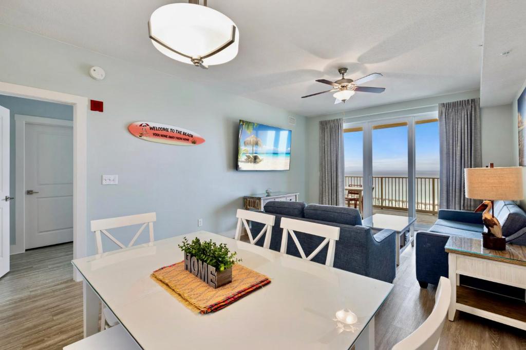 Brand New Calypso Resort Tower 3! Sleeps 9! Free Beach Chair Service! by Dolce Vita Getaways PCB photo 4